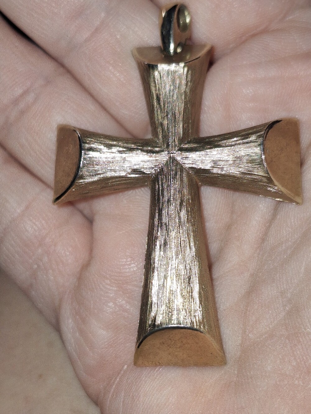 Vintage Avon Florentine Gold Tone Cross Pendant